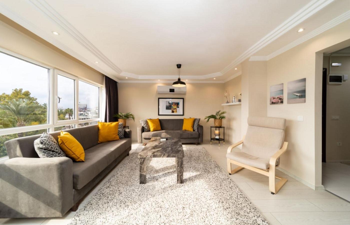 Appartement Exquisite Flat With Sea View Near Hadrian Gate Antalya